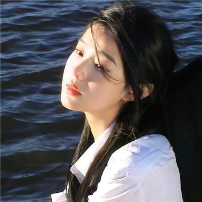 少女与海怪